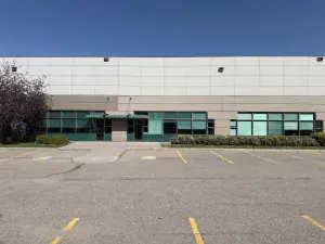 202, 1324 36 Avenue NE Calgary AB T2E 8S1 MLS #A2196044 broker reciprocity