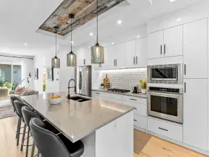 7819 Hunterquay Way NW Calgary AB T2K 4T6 MLS #A2265319 broker reciprocity