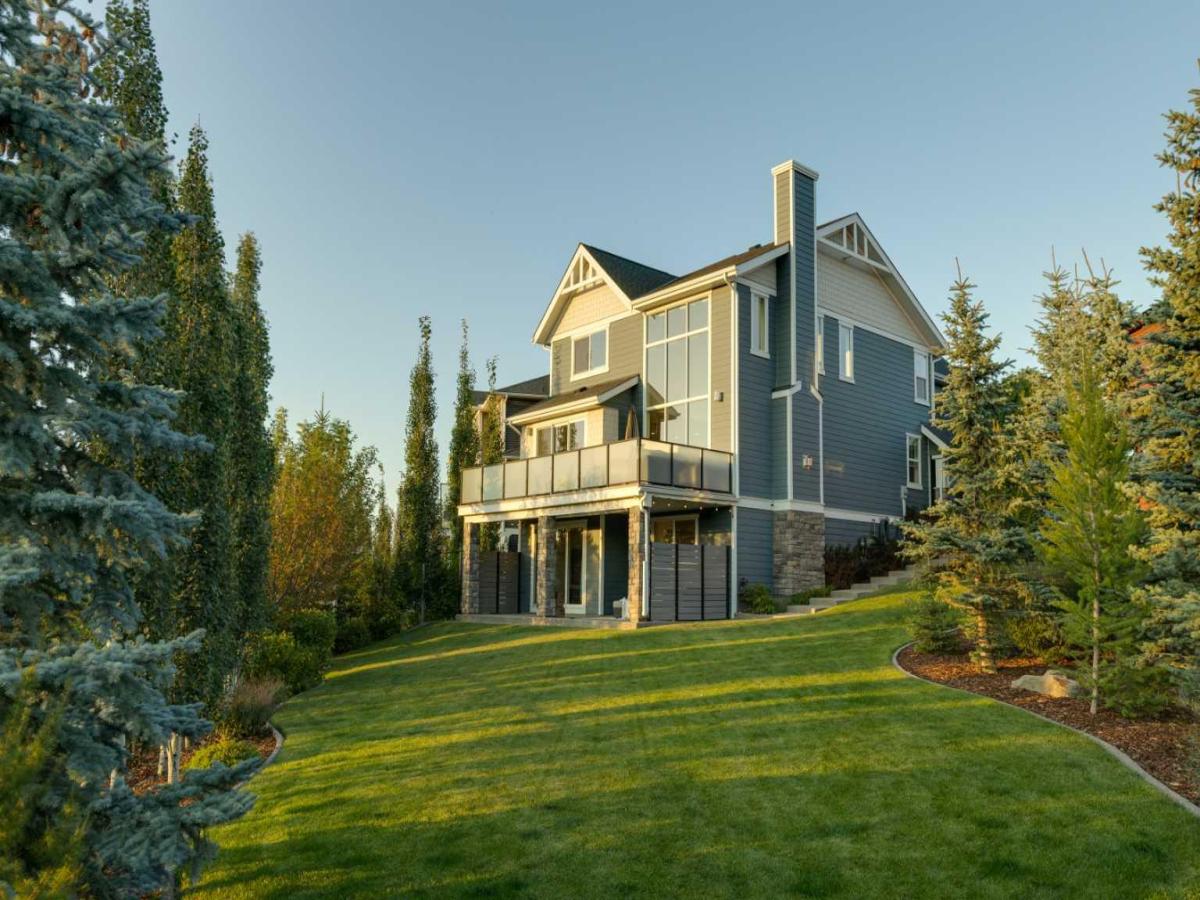 MLS #A2257615 image #0