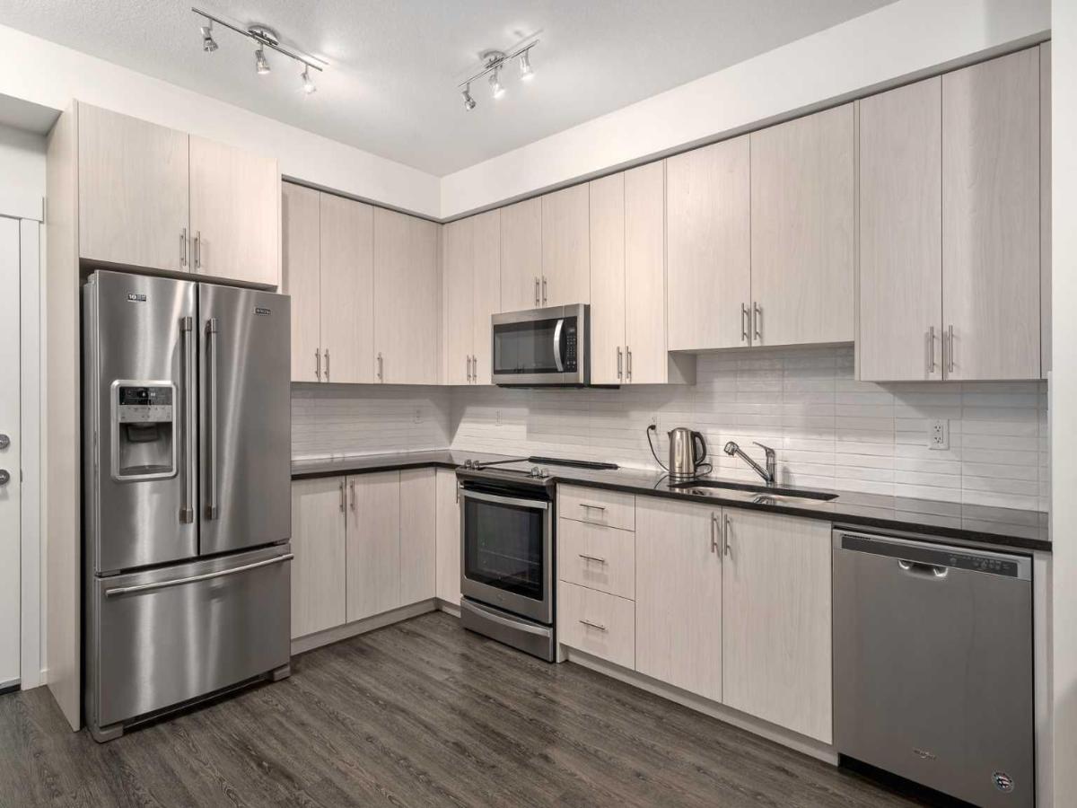 5201, 151 Legacy Main Street SE Calgary AB T2X 4A4 | MLS #A2257944 MLS #A2257944 image #0