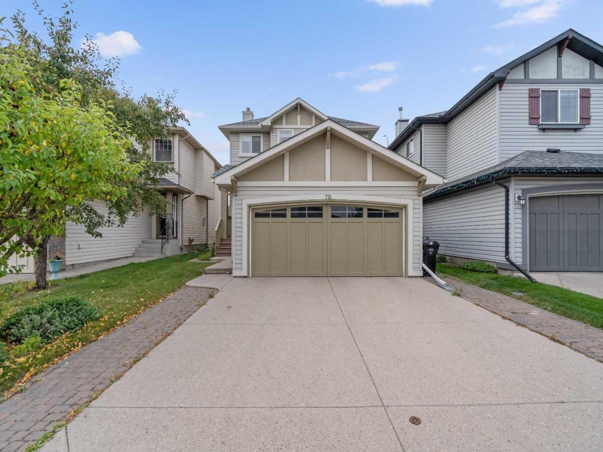 78 New Brighton Manor SE Calgary AB T2Z 4J3 MLS #A2258105 MLS #A2258105 image #0