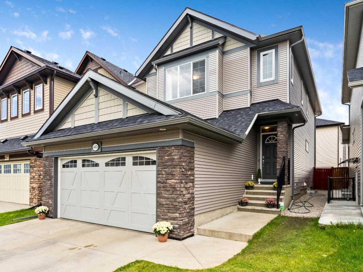 443 Skyview Shores Manor NE Calgary AB T3N 0H2 MLS #A2258107 MLS #A2258107 image #0