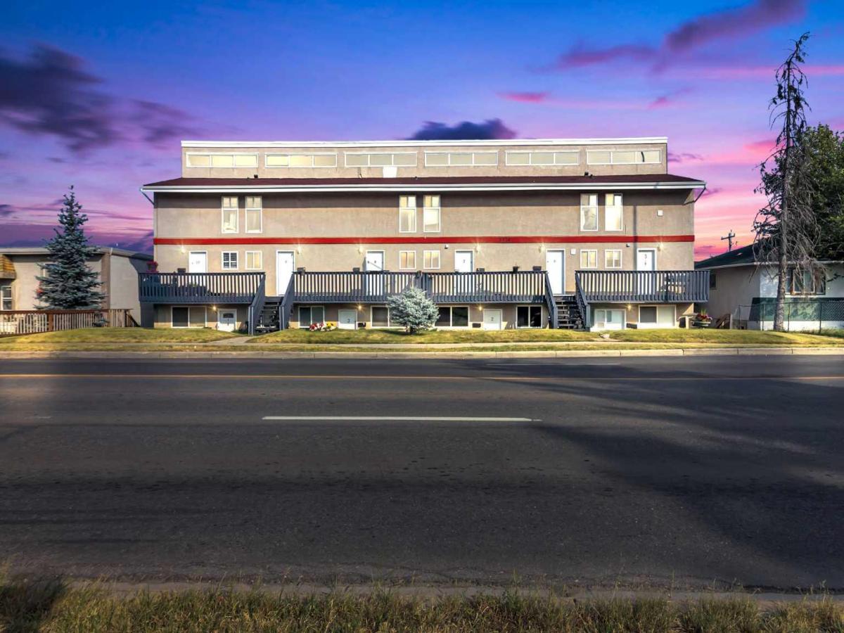 11, 3726 Centre Street NE Calgary AB T2E 2Y3 MLS #A2258124 MLS #A2258124 image #0