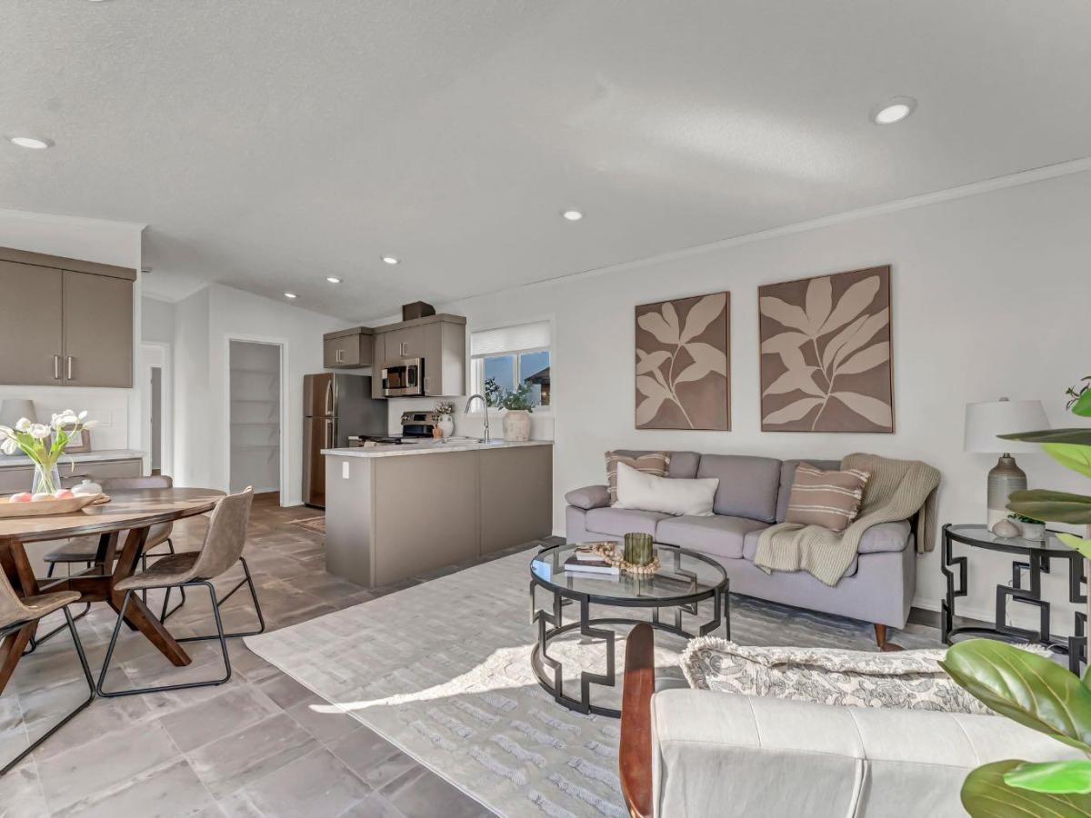 MLS #A2258707 image #0