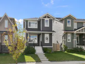 203, 413 River Avenue Cochrane AB T4C 0N9 MLS #A2246410 broker reciprocity