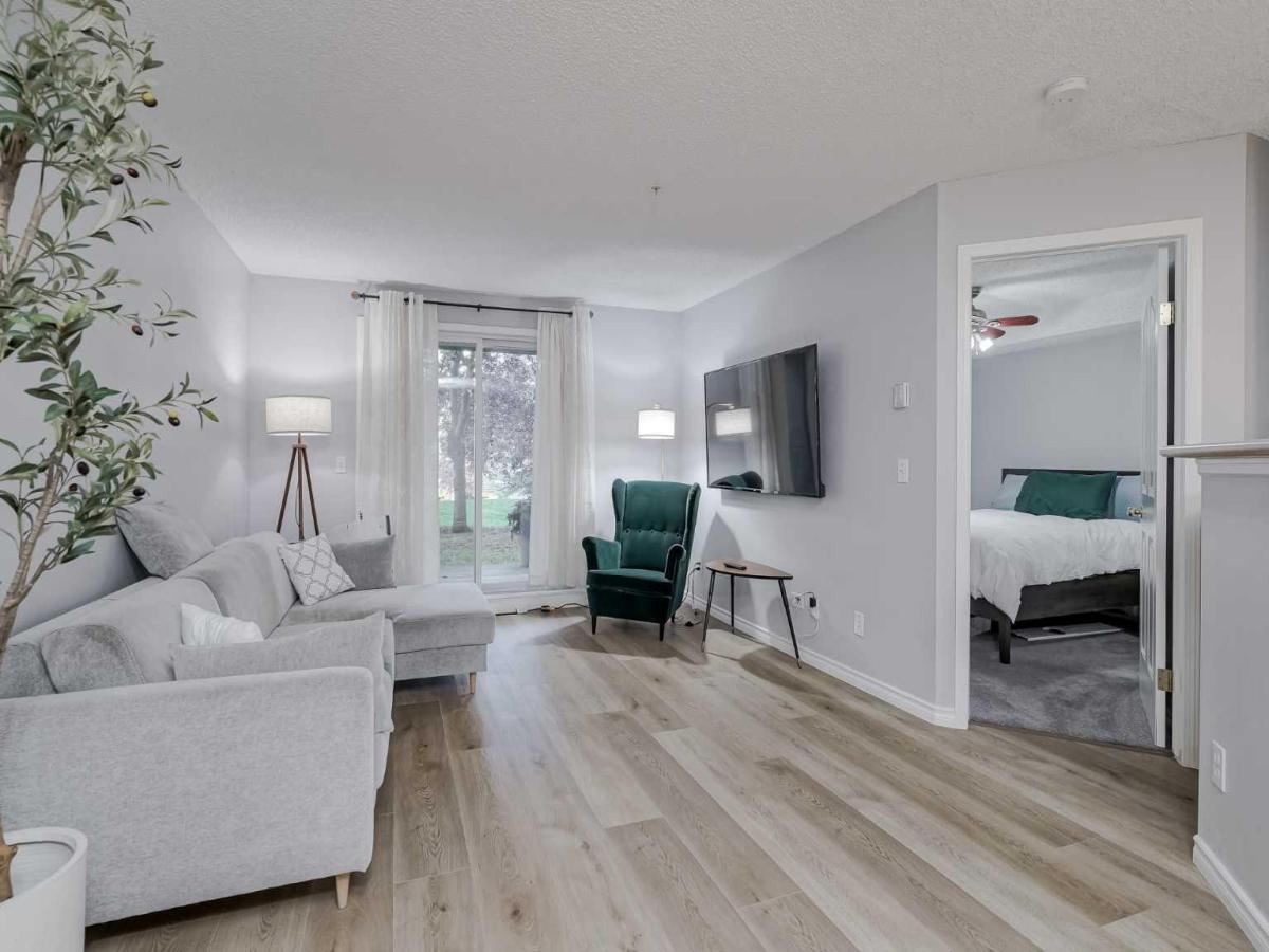 6118, 6000 Somervale Court SW Calgary AB T2Y 4J4 MLS #A2259397 MLS #A2259397 image #0