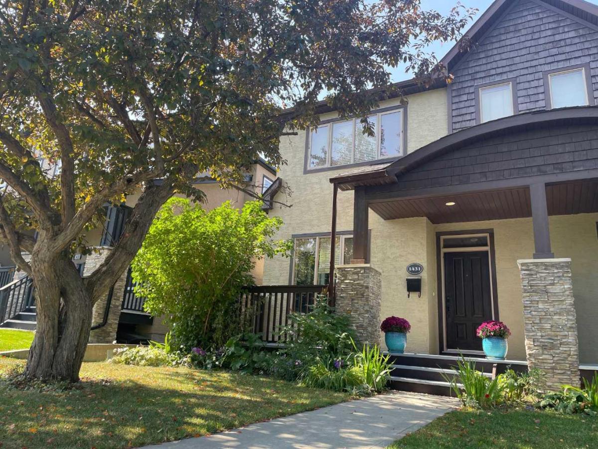 1431 40 Street SW Calgary AB T3C 1W8 MLS #A2259399 MLS #A2259399 image #0