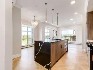 401, 220 12 Avenue SE Calgary AB T2G 0R5 MLS #A2262724 broker reciprocity