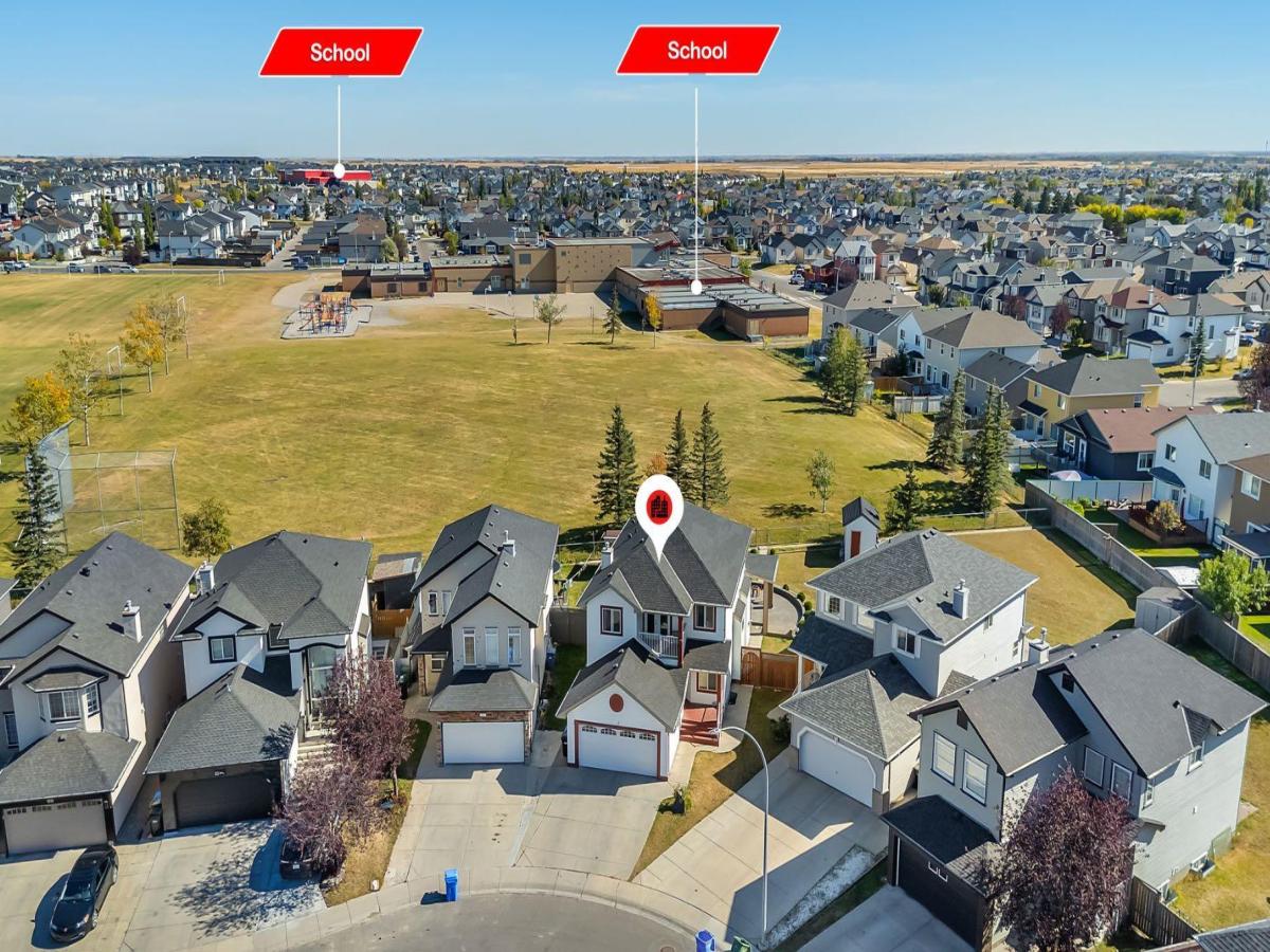 77 Taralea Green NE Calgary AB T3J4Y3 MLS #A2260203 MLS #A2260203 image #0