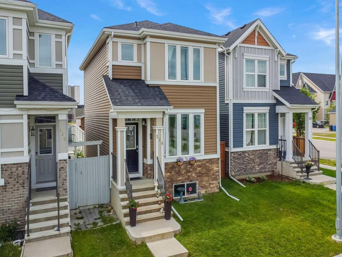 124 Red Embers Crescent NE Calgary AB T3N 0R4 MLS #A2260514 MLS #A2260514 image #0