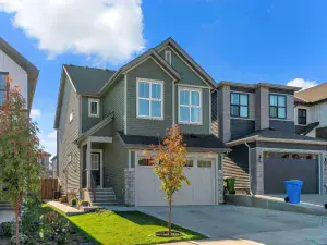 203 Edgeland Road NW Calgary AB T3A 2Y3 MLS #A2238650 broker reciprocity