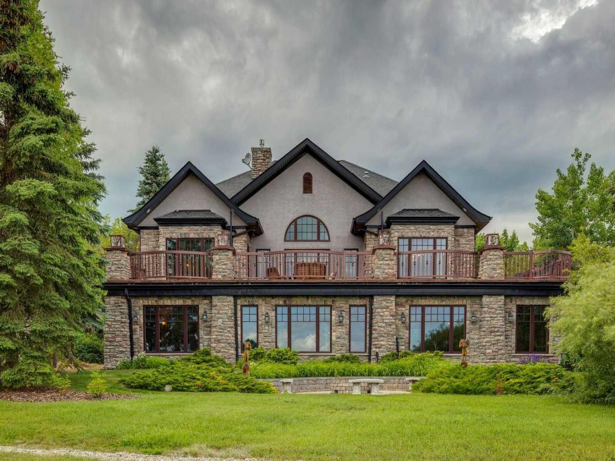 124 Misty Morning Drive Rural Rocky View County AB T3Z 2Z7 MLS #A2260901 MLS #A2260901 image #0