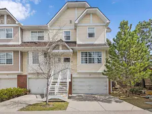 13, 108 Rockyledge View NW Calgary AB T3G 5X2 MLS #A2265358 broker reciprocity