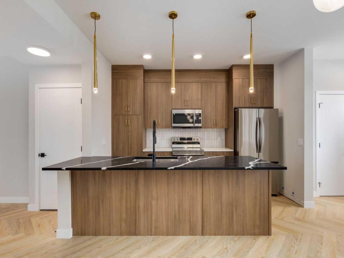 MLS #A2261114 image #0