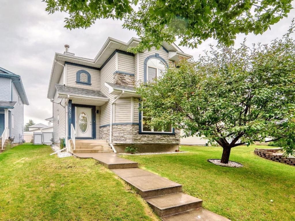 MLS #A2261194 image #0