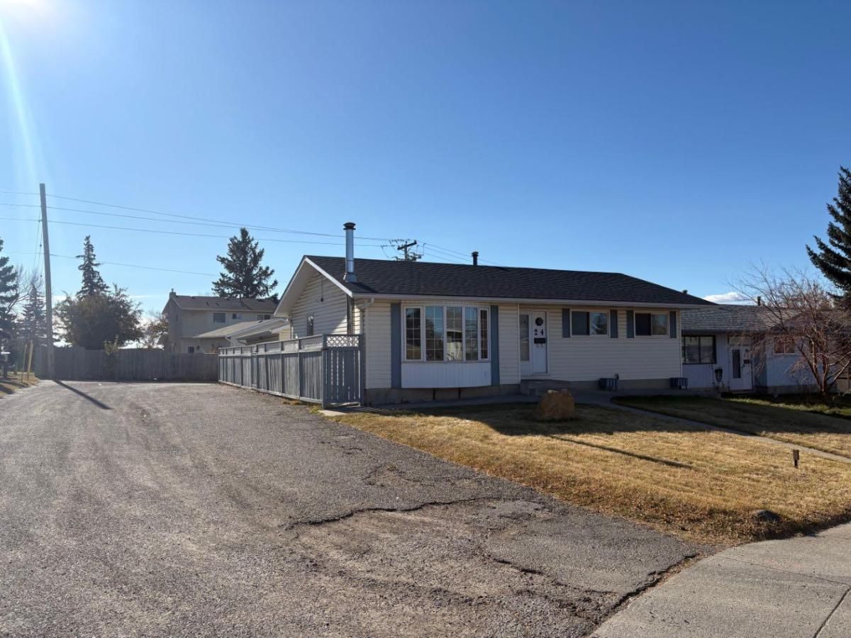 24 Rundleson Way NE Calgary AB T1Y 3N6 MLS #A2261697 MLS #A2261697 image #0