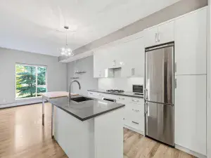 307, 647 1 Avenue NE Calgary AB T2E0B5 MLS #A2263023 broker reciprocity