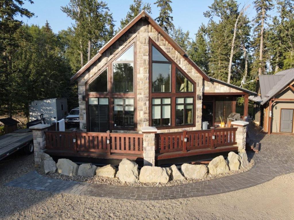 MLS #A2261993 image #0