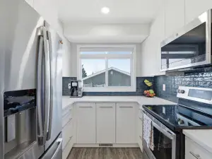 49 Fireside Bend Cochrane AB T4C0V6 MLS #A2262492 broker reciprocity