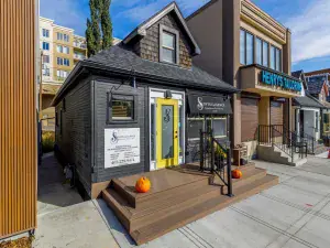 123 Commercial Street Court Calgary AB T2N 1N4 MLS #A2195708 broker reciprocity