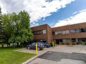 7136 11 Street NE Calgary AB T2E 8X3 MLS #A2239833 broker reciprocity