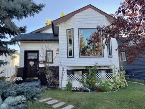 501 Saddlecrest Boulevard NE Calgary AB T2J 0G2 MLS #A2253070 broker reciprocity