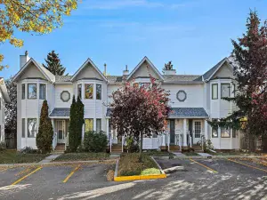 20, 4531 7 Avenue SE Calgary AB T2A 5E4 MLS #A2250418 broker reciprocity