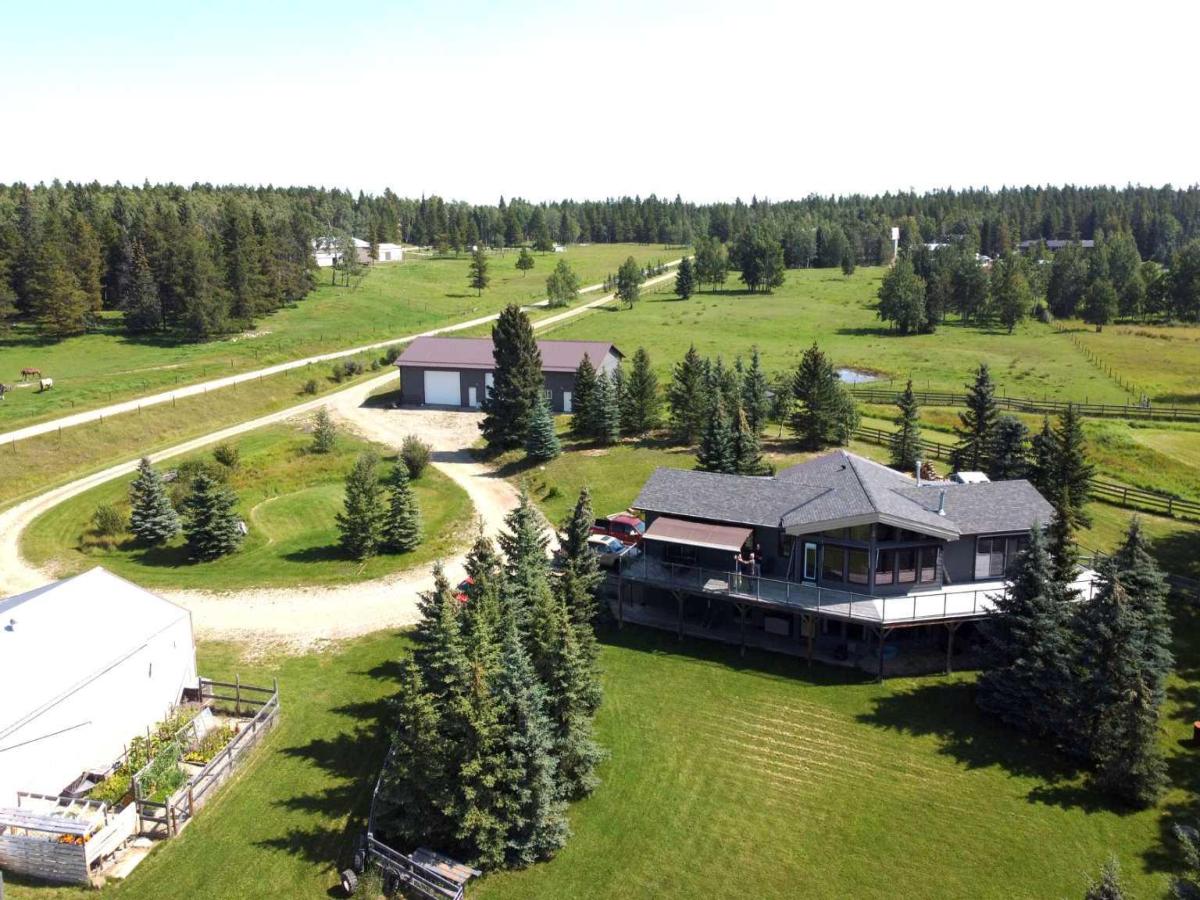 280227 Range Road 54 Rural Rocky View County AB T4C 2W1 MLS #A2263342 MLS #A2263342 image #0