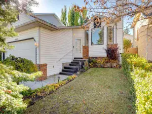 175 Chapalina Square SE Calgary AB T2X 0L5 MLS #A2265489 broker reciprocity