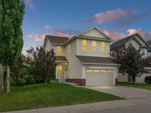 110 Cougar Ridge Circle SW Calgary AB T3H 5R7 MLS #A2263540 MLS #A2263540 image #0