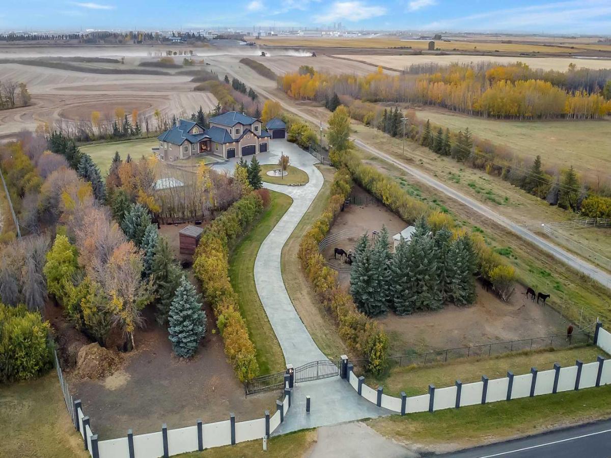 235097 Range Road 283 Rural Rocky View County AB T1X 0J9 MLS #A2263550 MLS #A2263550 image #0