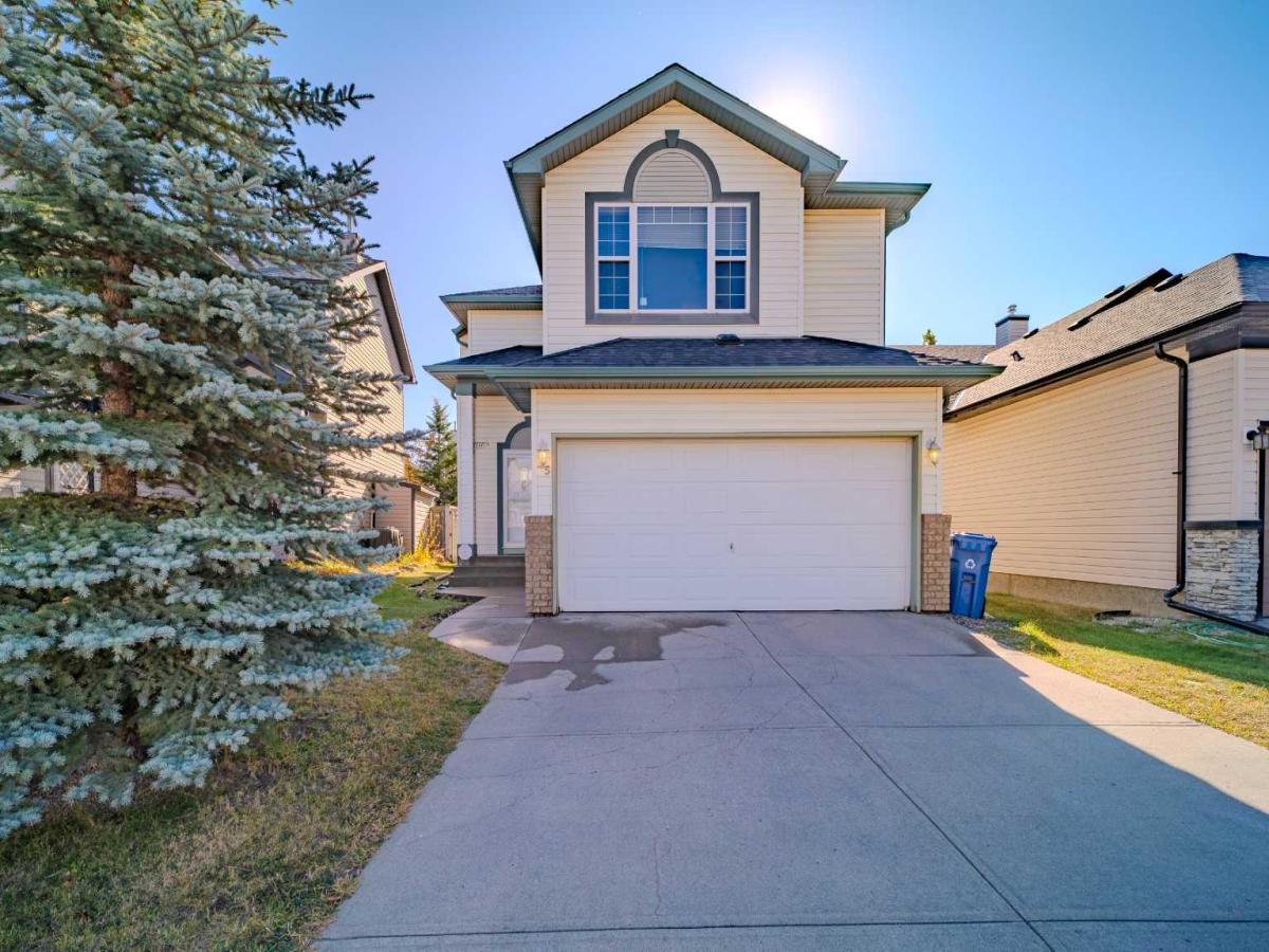 45 Arbour Crest Terrace NW Calgary AB T3G 4S2 MLS #A2263985 MLS #A2263985 image #0