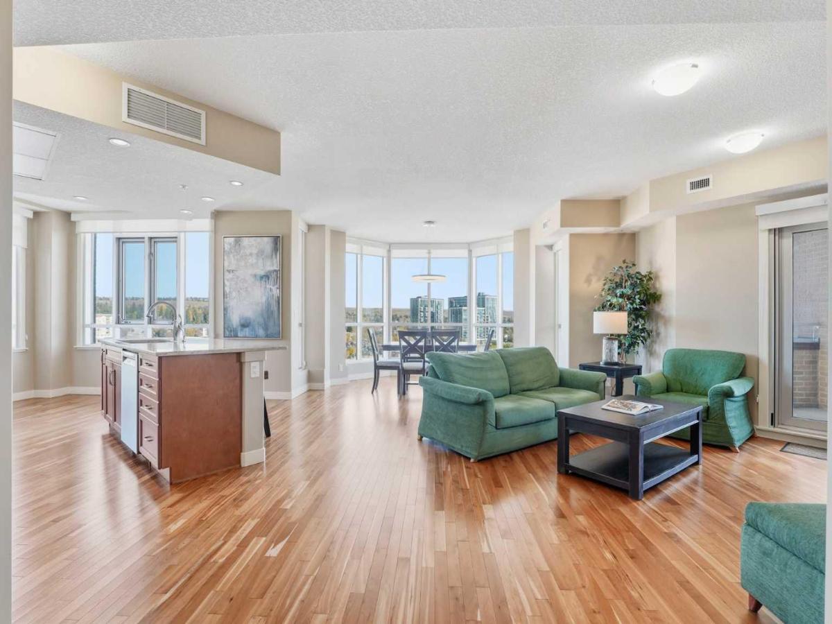1005, 32 Varsity Estates Circle NW Calgary AB T3A 2Y1 MLS #A2264191 MLS #A2264191 image #0