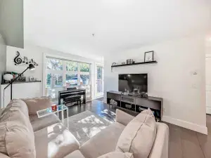 316, 3730 50 Street NW Calgary AB T3A 2V9 MLS #A2253171 broker reciprocity