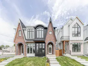 7826 Springbank Way SW Calgary AB T3H 4J8 MLS #A2258636 broker reciprocity