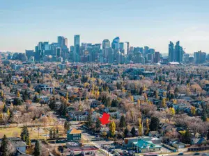 1010 77 Street SW Calgary AB T3H 4C3 MLS #A2230229 broker reciprocity