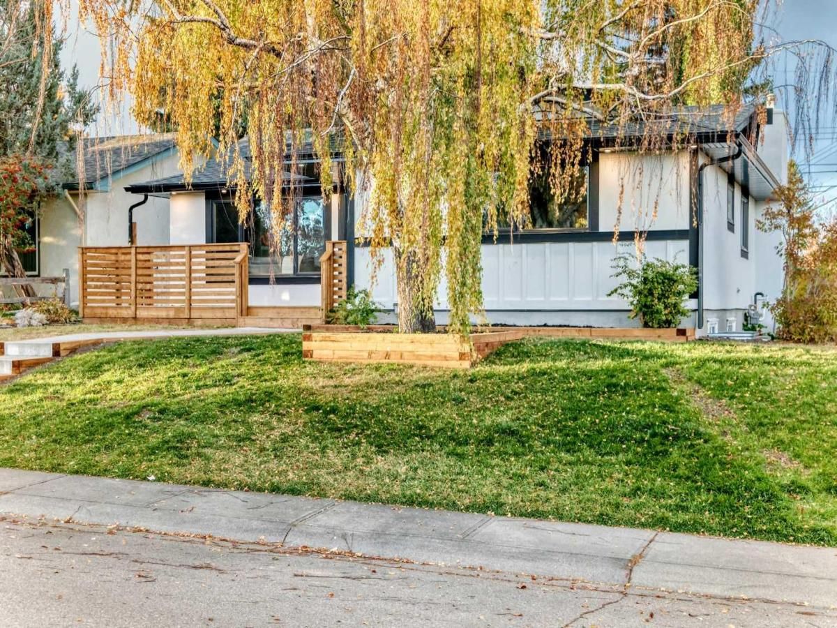 1163 Lake Wapta Road SE Calgary AB T2J 2P3 MLS #A2265201 MLS #A2265201 image #0