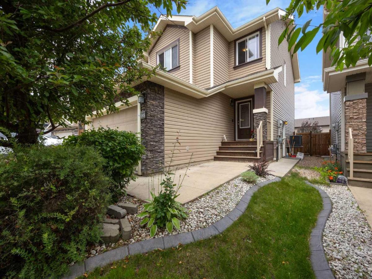 MLS #A2265625 image #0