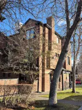 123, 4412 9 Street SE Calgary AB T2G3C9 MLS #A2207428 broker reciprocity