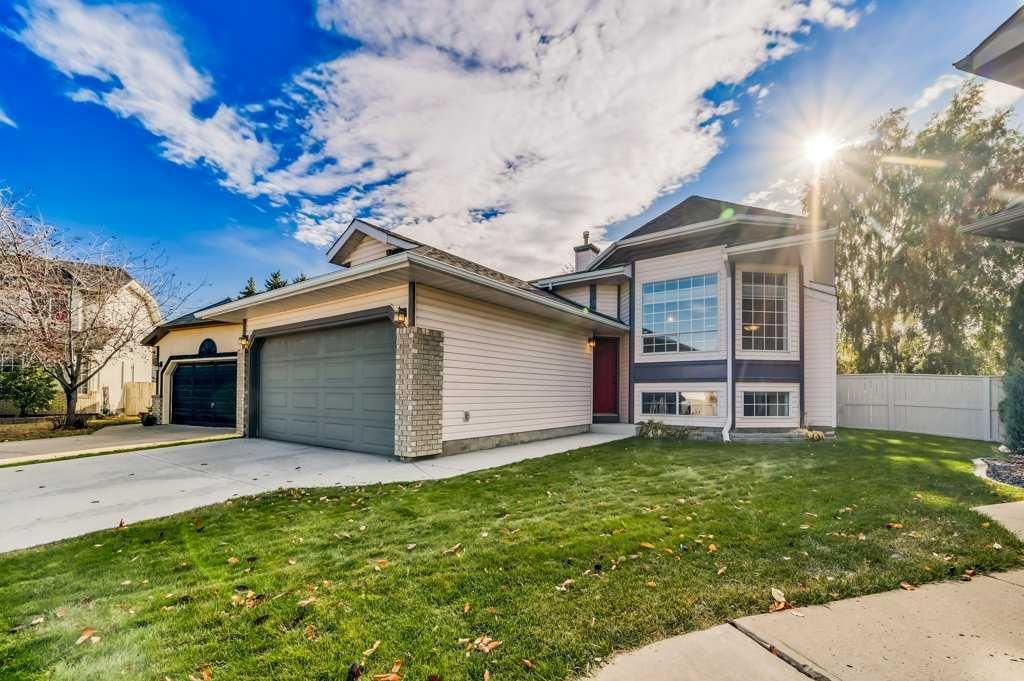222 Diamond Court SE Calgary AB T2C7C7 MLS #A2265918 MLS #A2265918 image #0