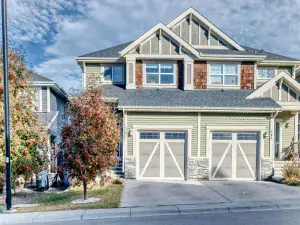 5, 135 Bow Ridge Drive Cochrane AB T4C 2G3 MLS #A2243577 broker reciprocity