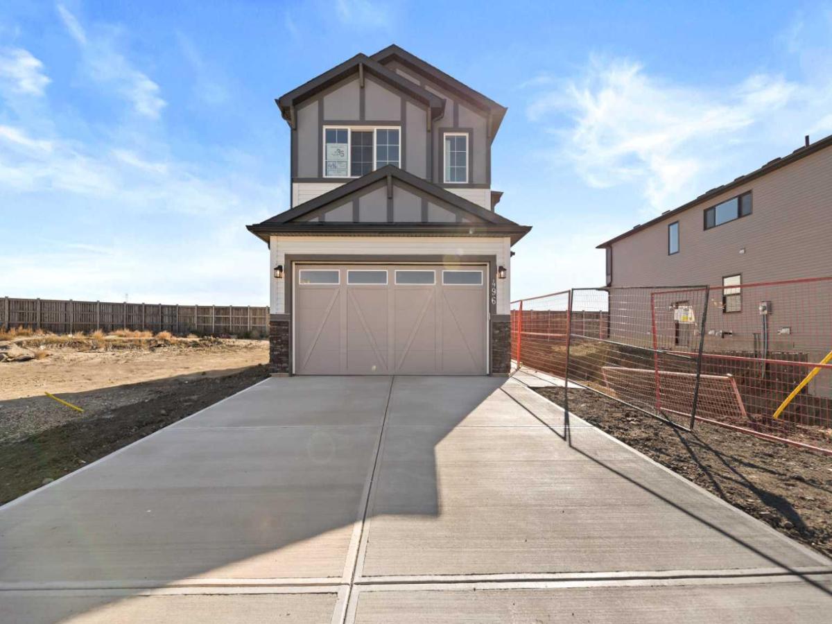 496 Lewisburg Place NE Calgary AB T3P 2N6 MLS #A2266211 MLS #A2266211 image #0