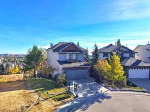 5550 Henwood Street SW Calgary AB T3E 6Z3 MLS #A2266370 broker reciprocity