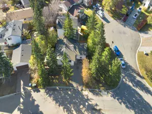 19, 15 Rocky Ridge Gate NW Calgary AB T3G 4P6 MLS #A2265163 broker reciprocity