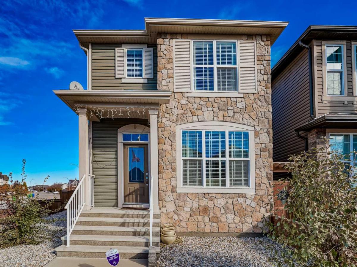8 Cranford Park SE Calgary AB T3M 1Z4 MLS #A2266625 MLS #A2266625 image #0