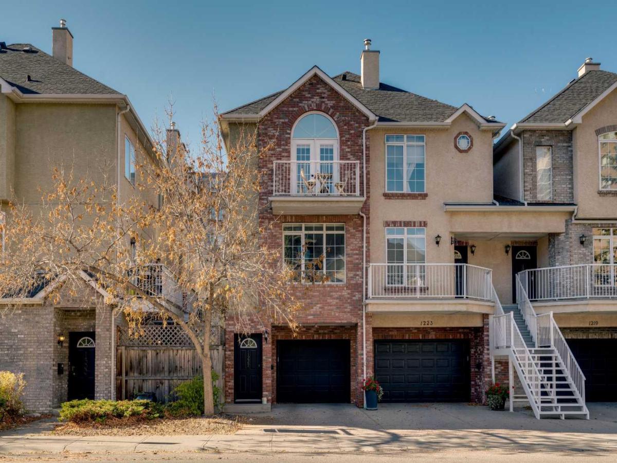 1227 12 Street SW Calgary AB T3C 3W9 MLS #A2266720 MLS #A2266720 image #0