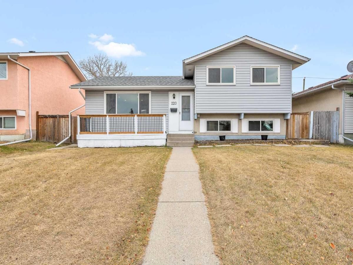 220 60 Street SE Calgary AB T2A4K2 MLS #A2266957 MLS #A2266957 image #0