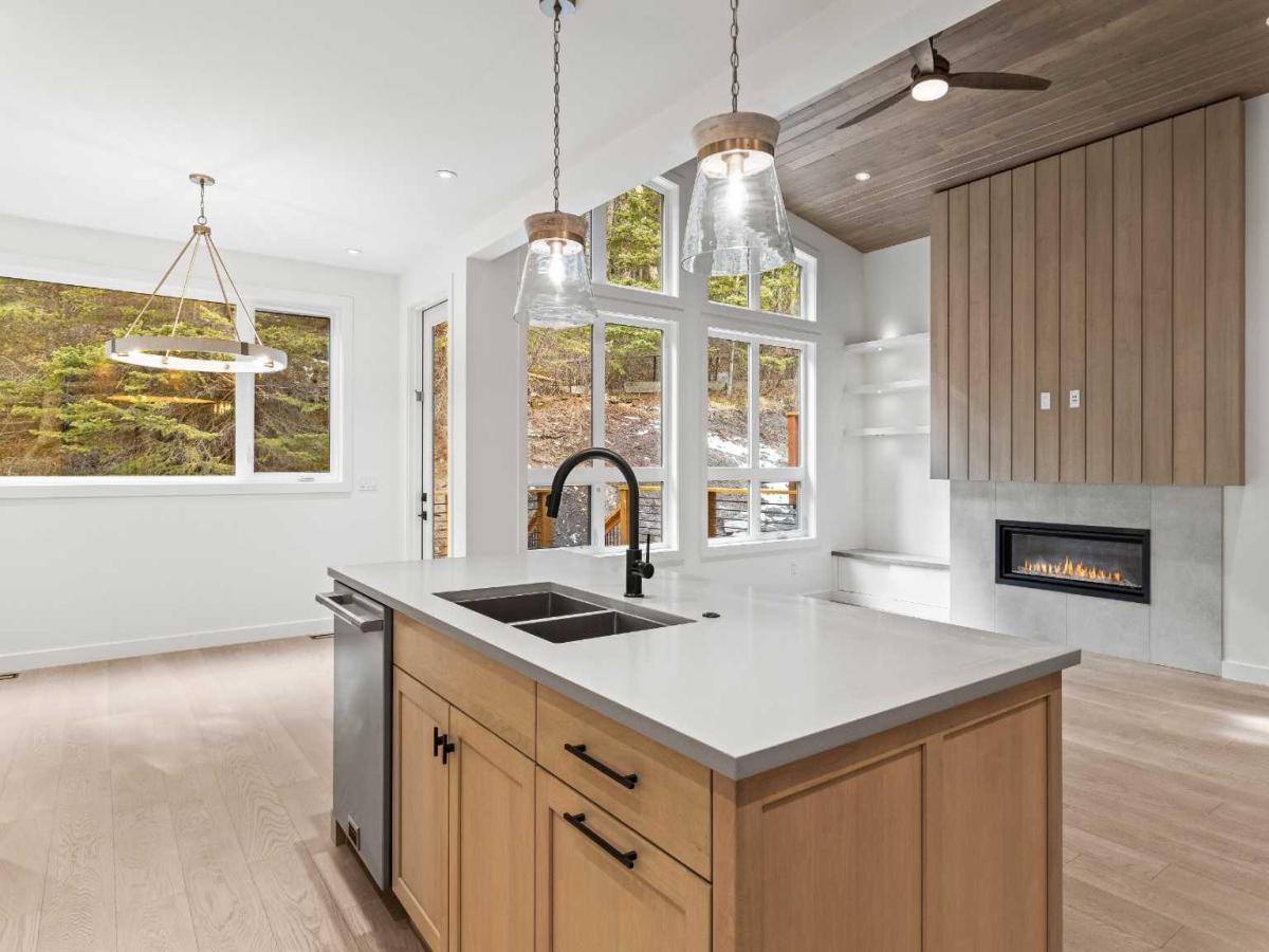 MLS #A2268384 image #0