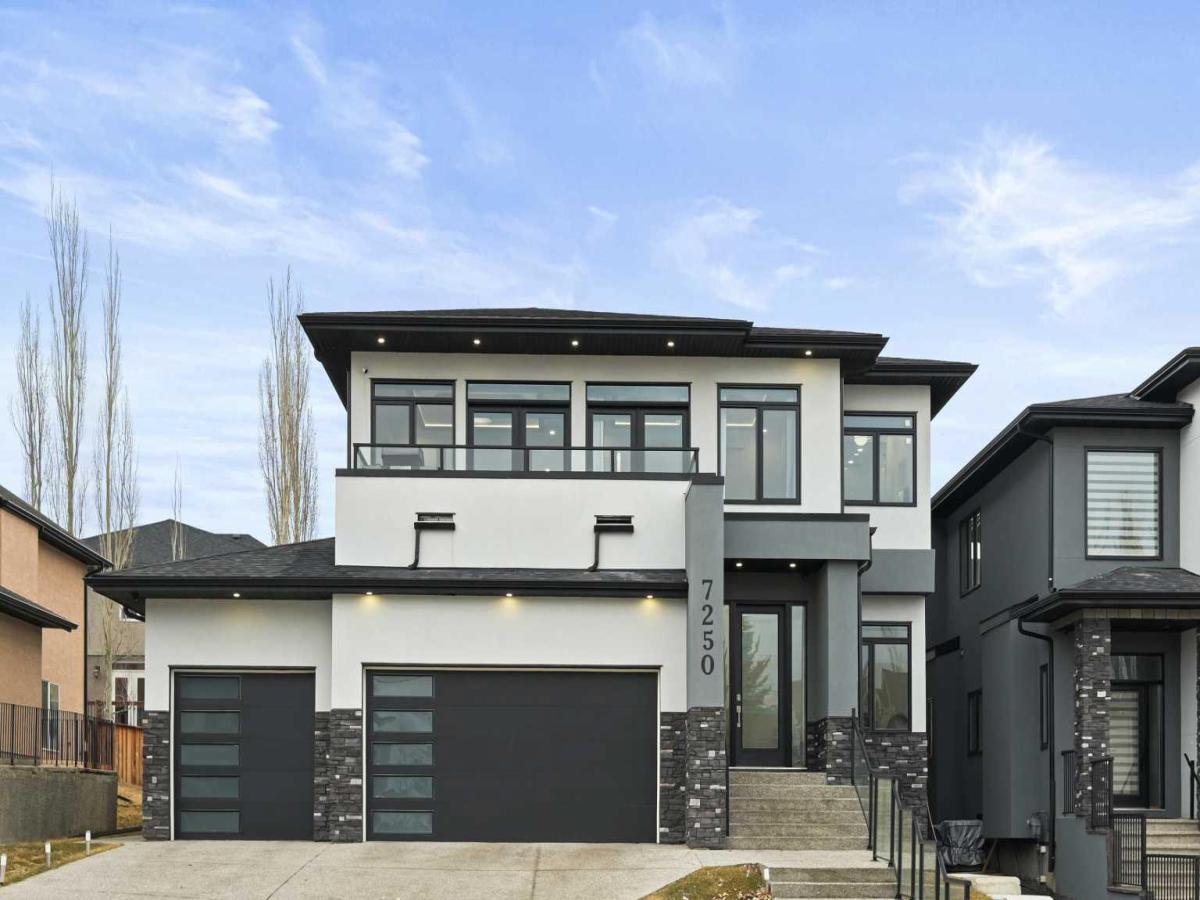 7250 Elkton Drive SW Calgary AB T3H 4Y7 MLS #A2268715 MLS #A2268715 image #0