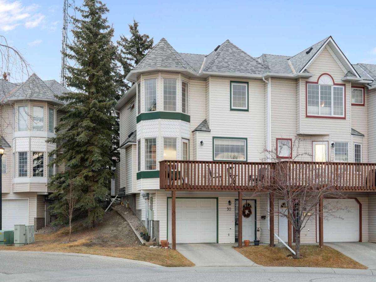 90 Patina Rise SW Calgary AB T3H 3R5 MLS #A2271267 MLS #A2271267 image #0